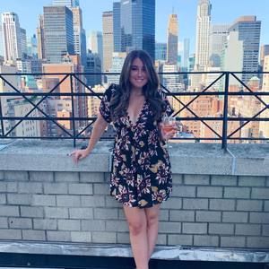 Meet your Posher, Lauren